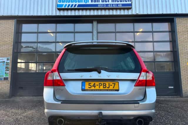 Volvo V70 (2011) thumbnail 5