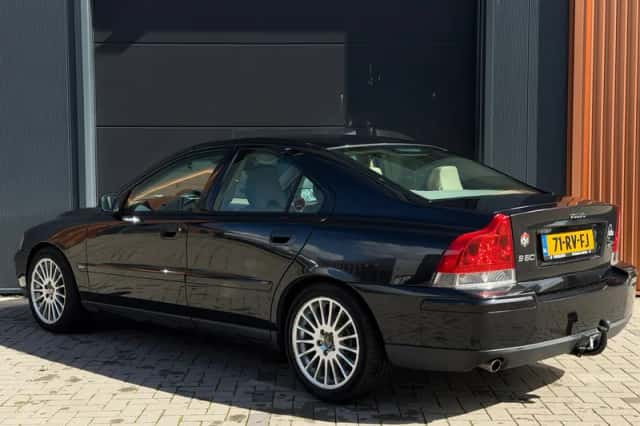 Volvo S60 (2005) thumbnail 5
