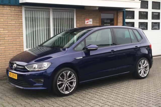 Volkswagen Golf Sportsvan (2017) thumbnail 1