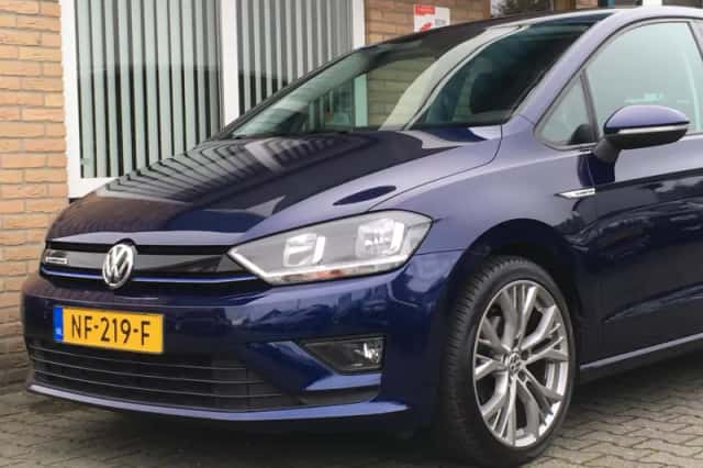 Volkswagen Golf Sportsvan (2017) thumbnail 2