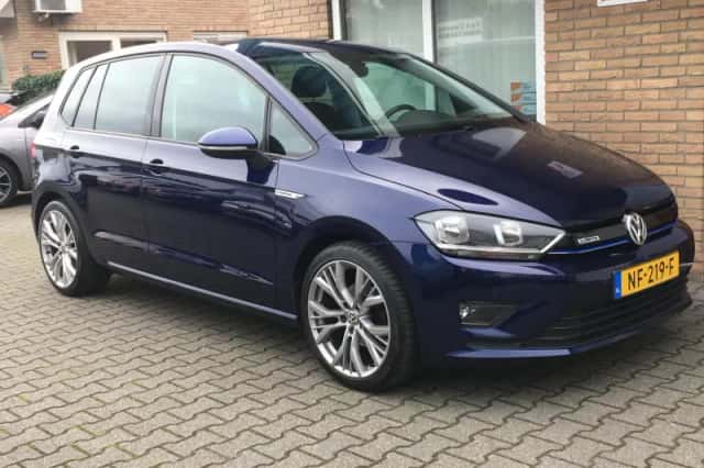 Volkswagen Golf Sportsvan (2017) thumbnail 5