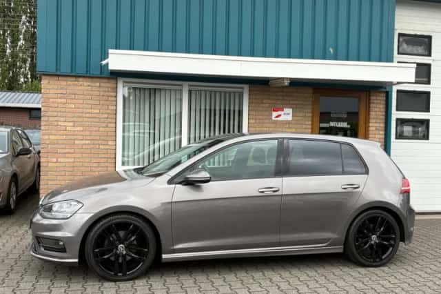 Volkswagen Golf (2014) thumbnail 3