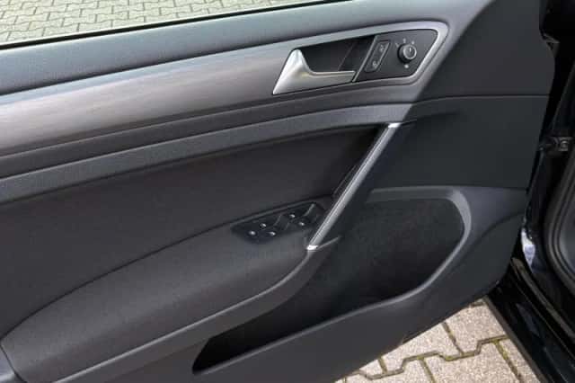 Volkswagen Golf (2013) thumbnail 6