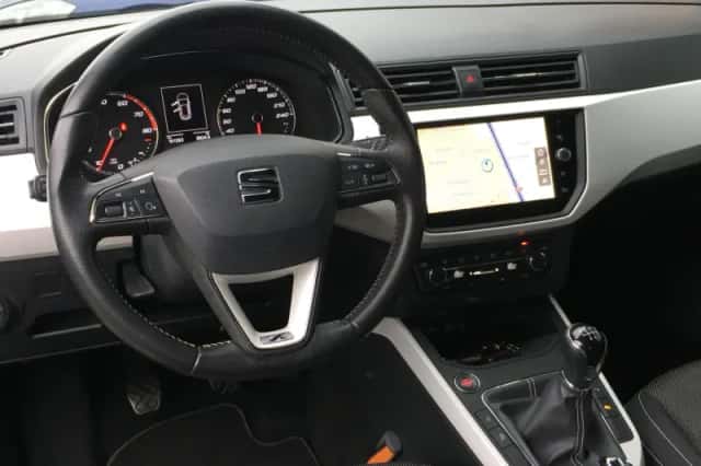 SEAT Arona (2018) thumbnail 6
