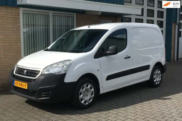 Peugeot Partner (2016) thumbnail 1