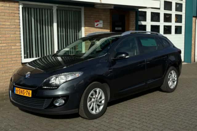 Renault Mégane (2013) thumbnail 1