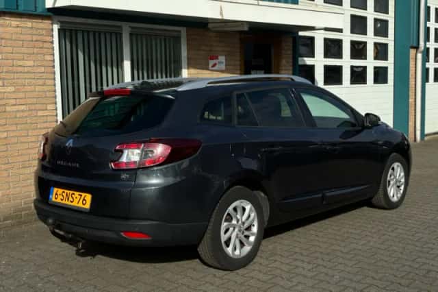 Renault Mégane (2013) thumbnail 4
