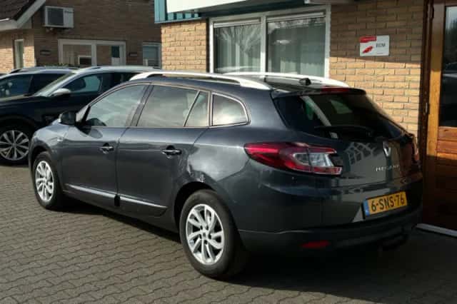 Renault Mégane (2013) thumbnail 6