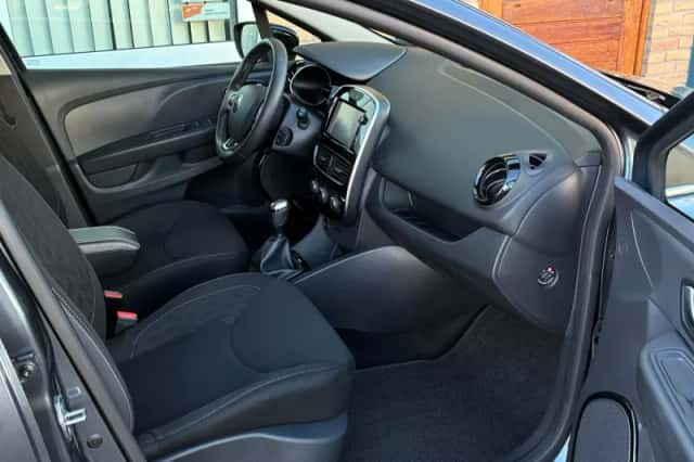 Renault Clio (2018) thumbnail 6