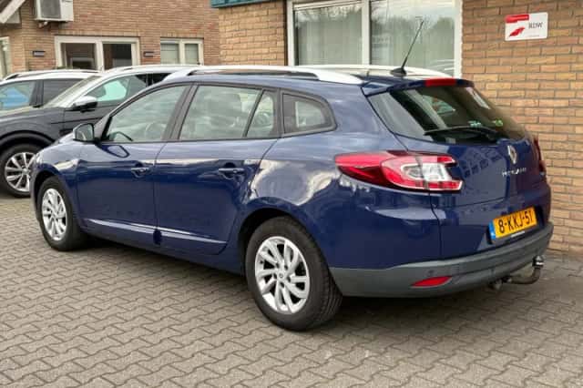 Renault Mégane (2013) thumbnail 3