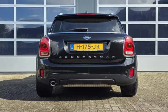 MINI Countryman (2019) thumbnail 4