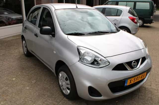 Nissan Micra (2017) thumbnail 3