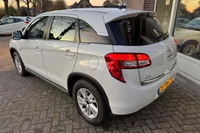Citroën C4 Aircross (2014) thumbnail 4