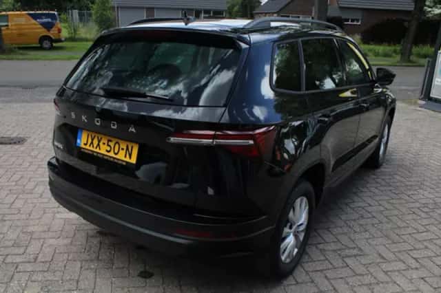 Škoda Karoq (2024) thumbnail 4