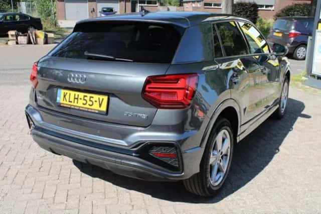 Audi Q2 (2024) thumbnail 4