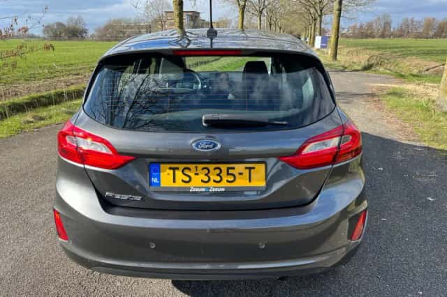 Ford Fiesta (2018) thumbnail 4