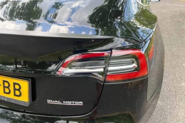Tesla Model 3 (2019) thumbnail 6