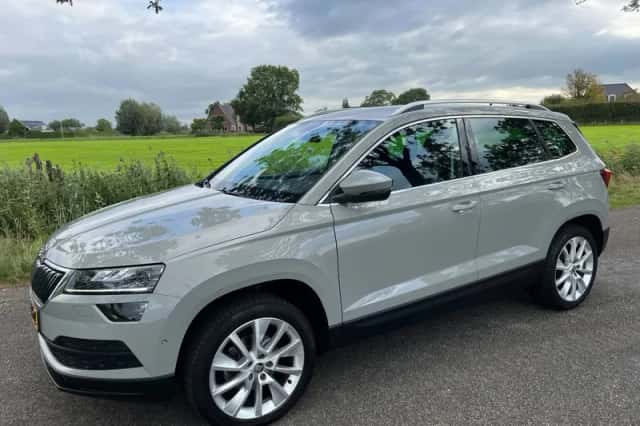 Škoda Karoq (2019) thumbnail 3