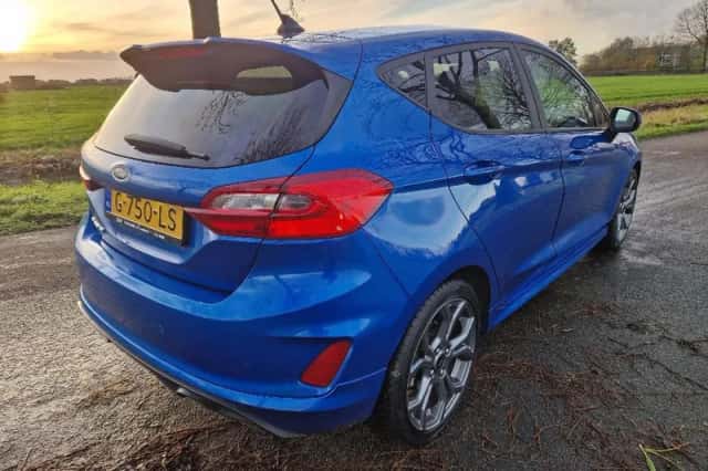 Ford Fiesta (2019) thumbnail 4