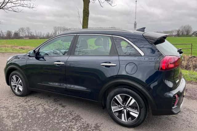 Kia Niro (2019) thumbnail 3