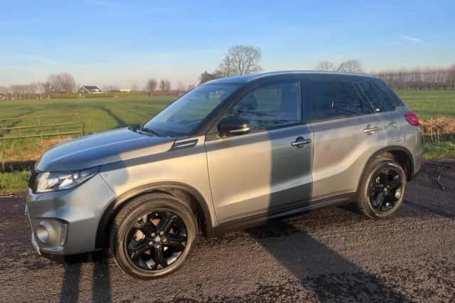 Suzuki Vitara (2017) thumbnail 2