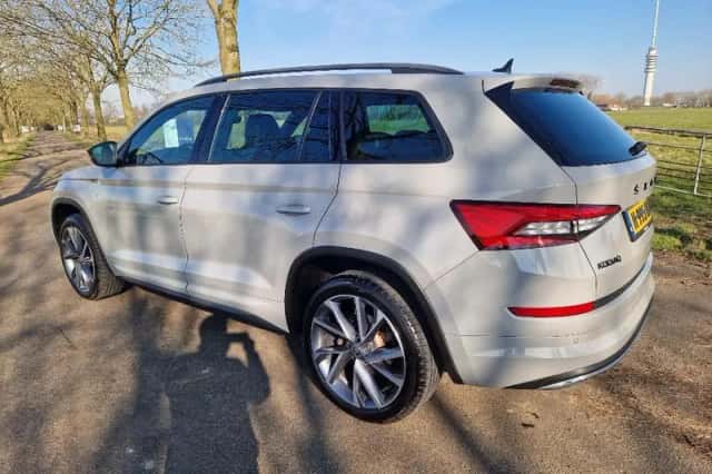 Škoda Kodiaq (2020) thumbnail 3
