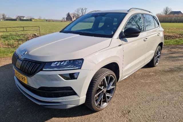 Škoda Karoq (2020) thumbnail 2