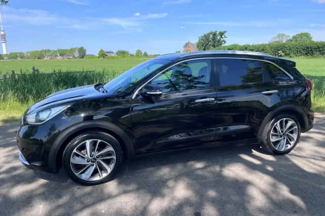 Kia Niro (2018) thumbnail 3
