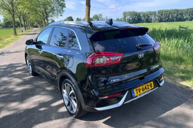 Kia Niro (2018) thumbnail 5