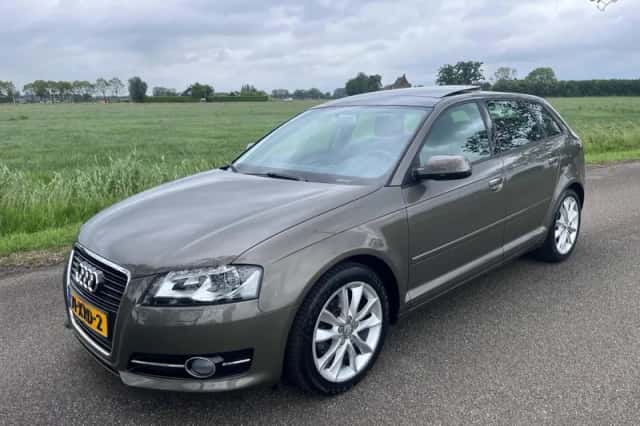Audi A3 (2012) thumbnail 1