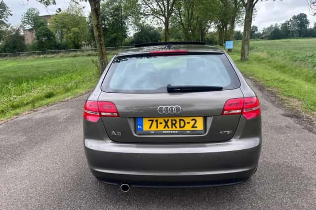 Audi A3 (2012) thumbnail 5