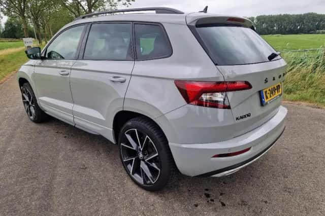 Škoda Karoq (2021) thumbnail 4
