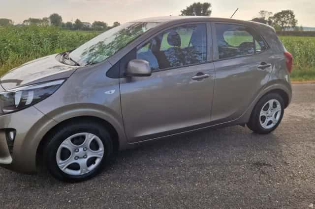 Kia Picanto (2019) thumbnail 4
