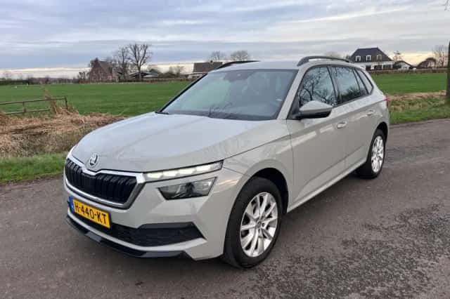 Škoda Kamiq (2020) thumbnail 1