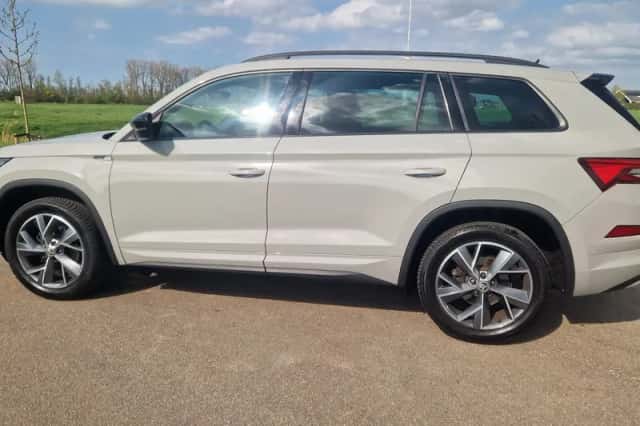 Škoda Kodiaq (2023) thumbnail 2