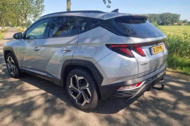Hyundai Tucson (2021) thumbnail 2