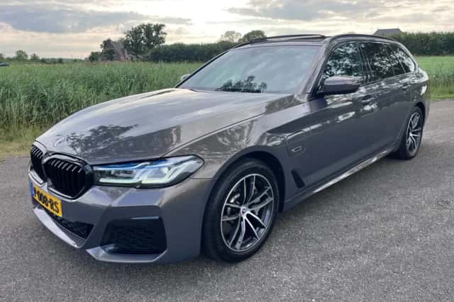 BMW 5-Serie (2022) thumbnail 2
