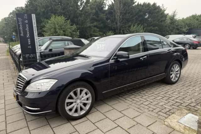 Mercedes-Benz S-Klasse (2010) thumbnail 1