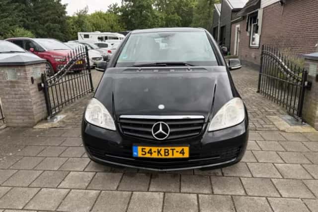 Mercedes-Benz A-Klasse (2009) thumbnail 2