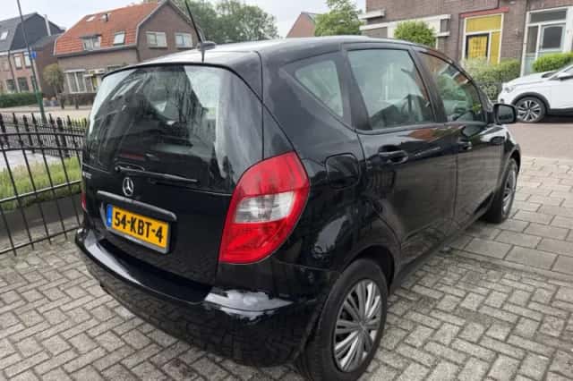 Mercedes-Benz A-Klasse (2009) thumbnail 4