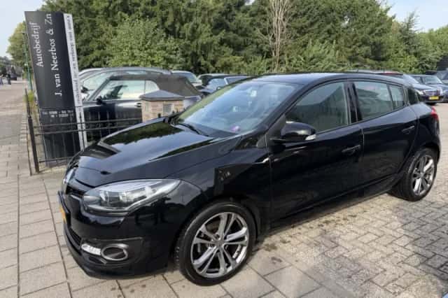 Renault Mégane (2014) thumbnail 1