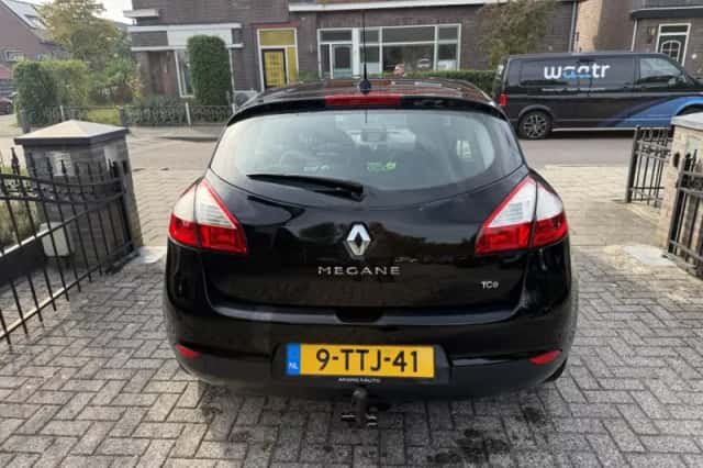 Renault Mégane (2014) thumbnail 5