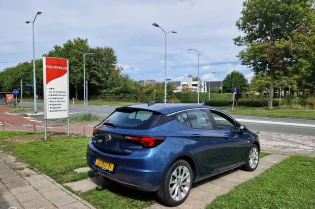 Opel Astra (2016) thumbnail 6