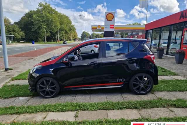 Hyundai i10 (2016) thumbnail 3
