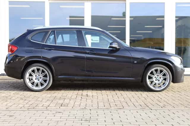 BMW X1 (2014) thumbnail 4