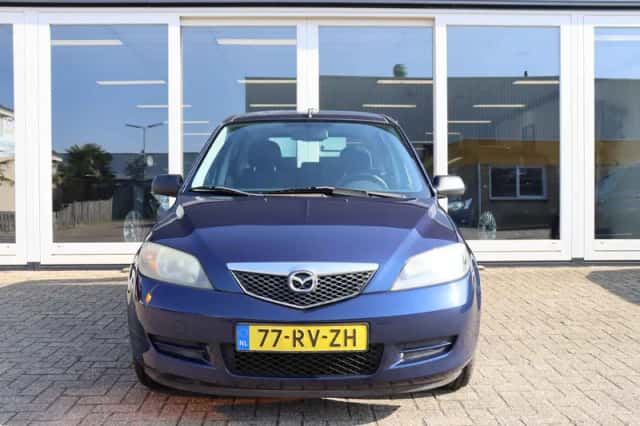 Mazda 2 (2005) thumbnail 2