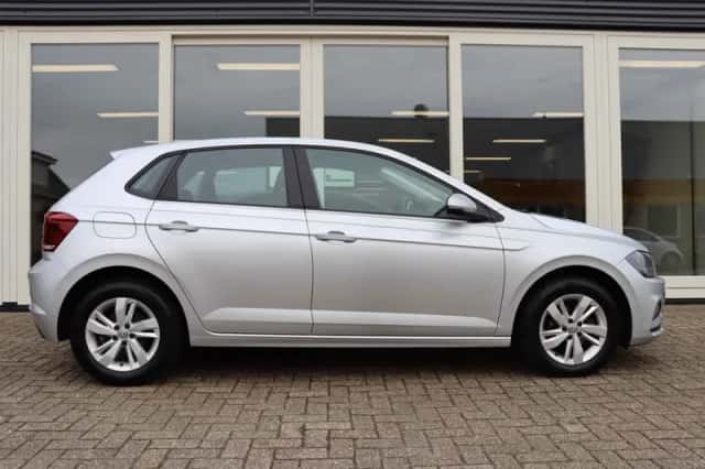 Volkswagen Polo (2019) thumbnail 4
