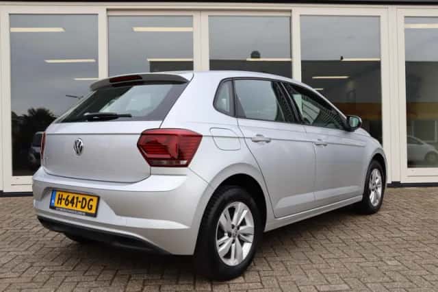 Volkswagen Polo (2019) thumbnail 5