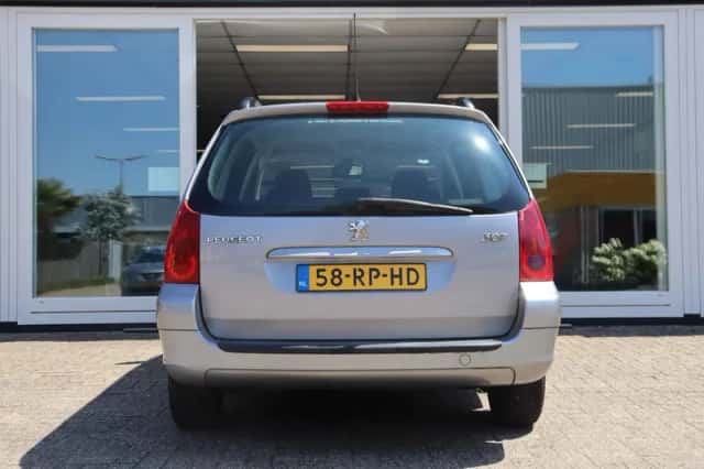 Peugeot 307 (2005) thumbnail 6