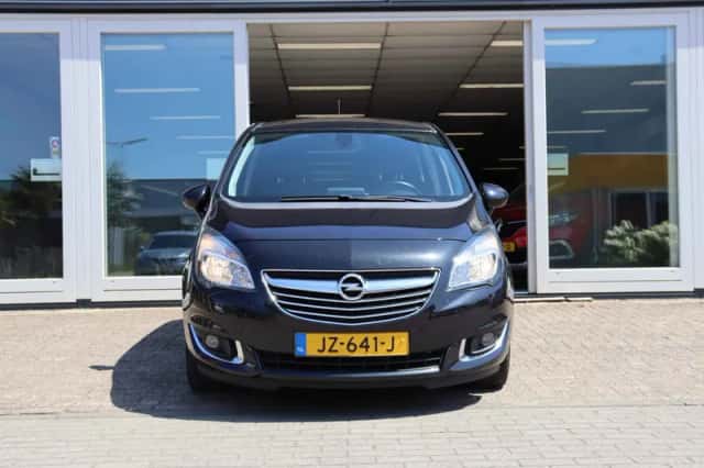 Opel Meriva (2015) thumbnail 2
